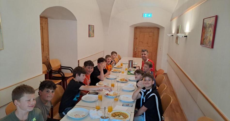 12ab_fussball