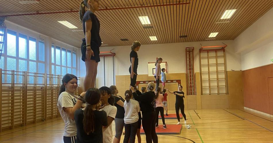 2ab_cheerleading